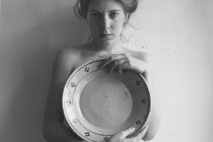 Stephan Brigidi: Woman with a large plate (Francesca Woodman), 1978