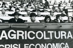46 Lidia Mileto ph. Manifestazione dei 20000 coltivatori-contadini-mezzadri al Palazzo dello Sport all'EUR. Roma 16-2-1977.