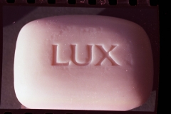 A19 6702 Roma maggio1979 sapone in "macro"