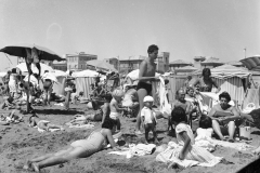 1960 Ferragosto sulla spiaggia